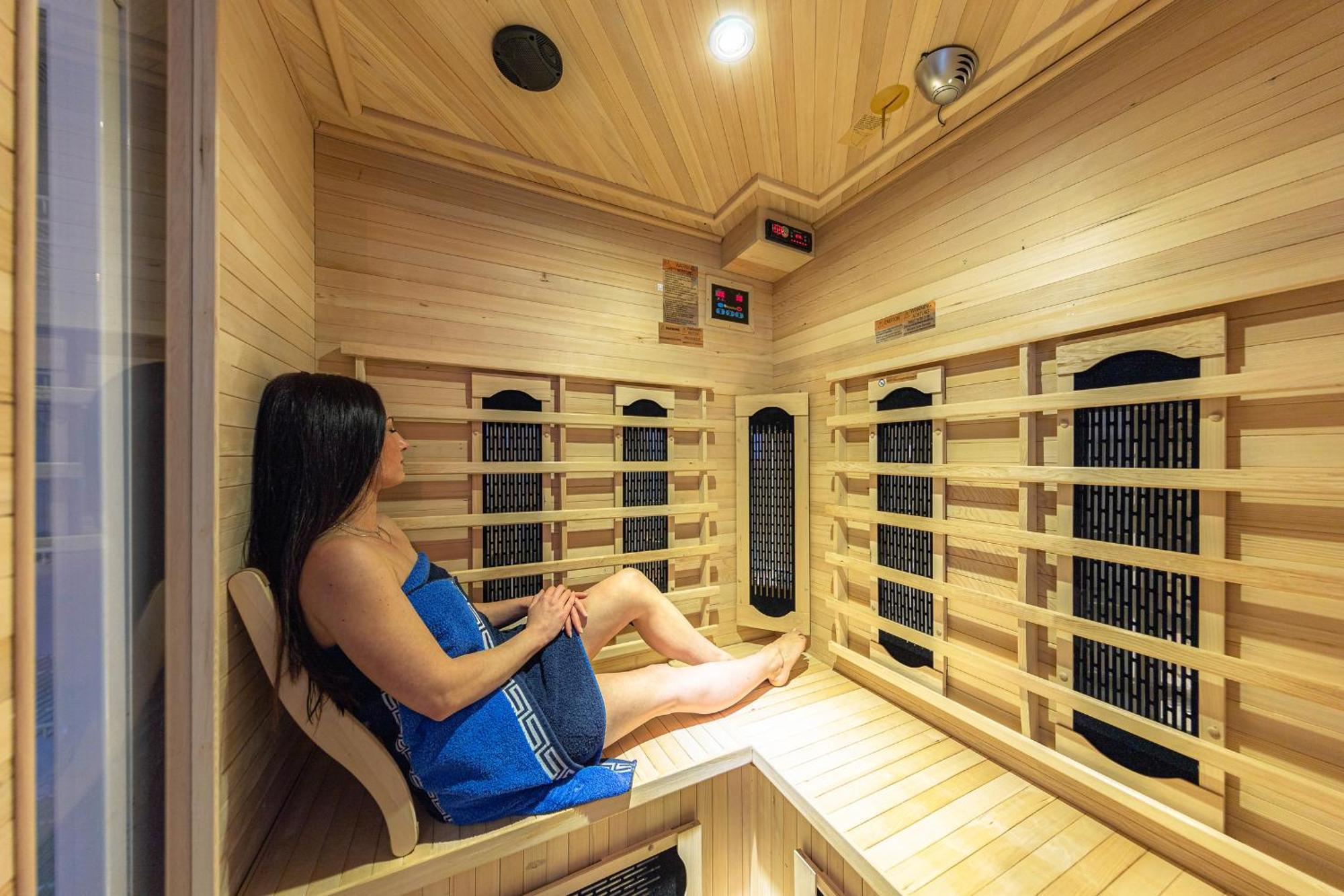 Haus Christina Pool Sauna Мальхов Екстер'єр фото